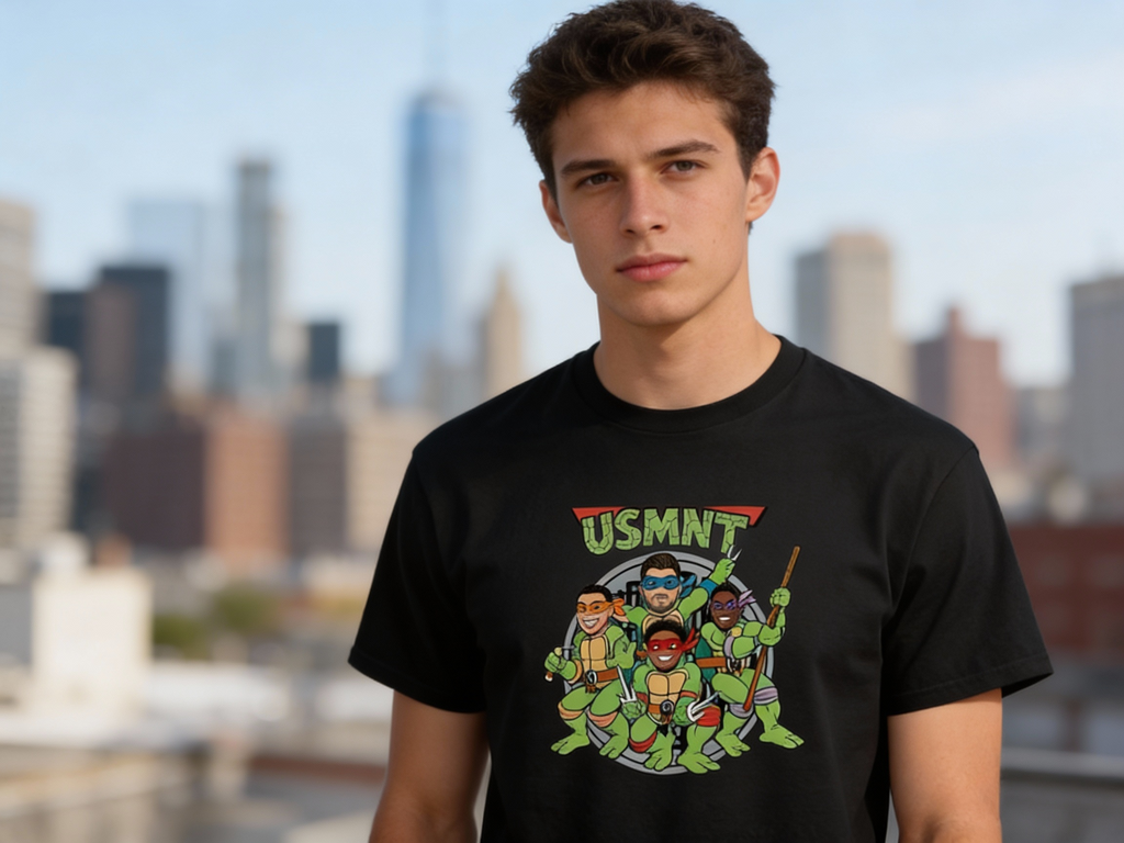 USMNT T-Shirt model black